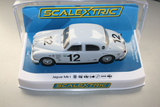 1:32 Scalextric Jaguar MKI Buy 1 Goodwood 2021 Artnr. C4419