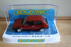1:32 Scalextric VW Golf 1 GTI rot Artnr. C4490